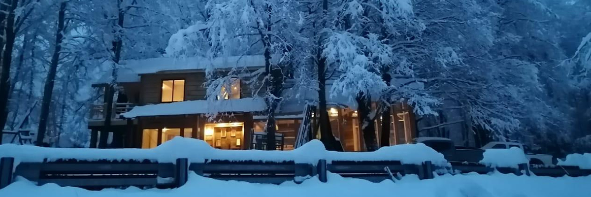 Cafetería y alojamiento en Puesco Chile